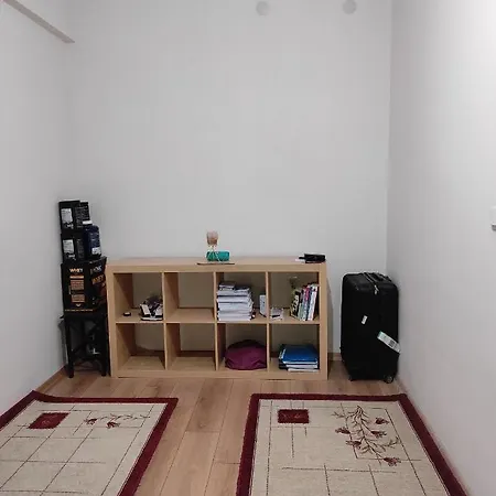 Karşıyaka Tersane 1+1 *